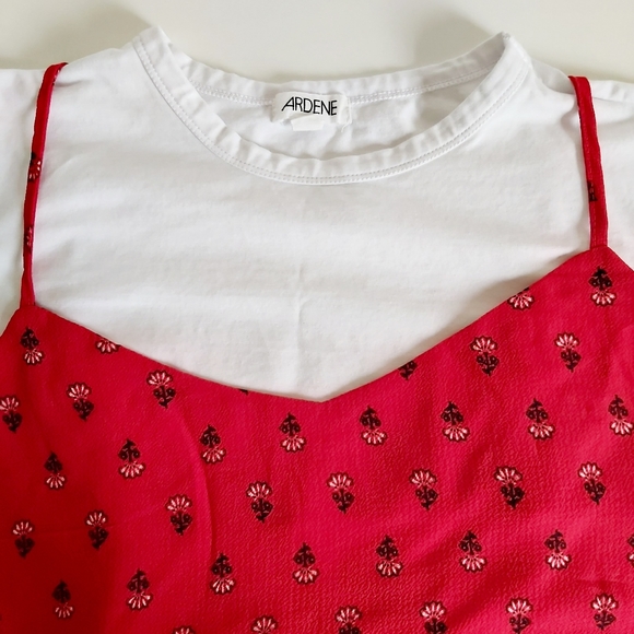 2 Pieces Top size L - Picture 2 of 4